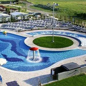 Villaggio Adria 假日公园
