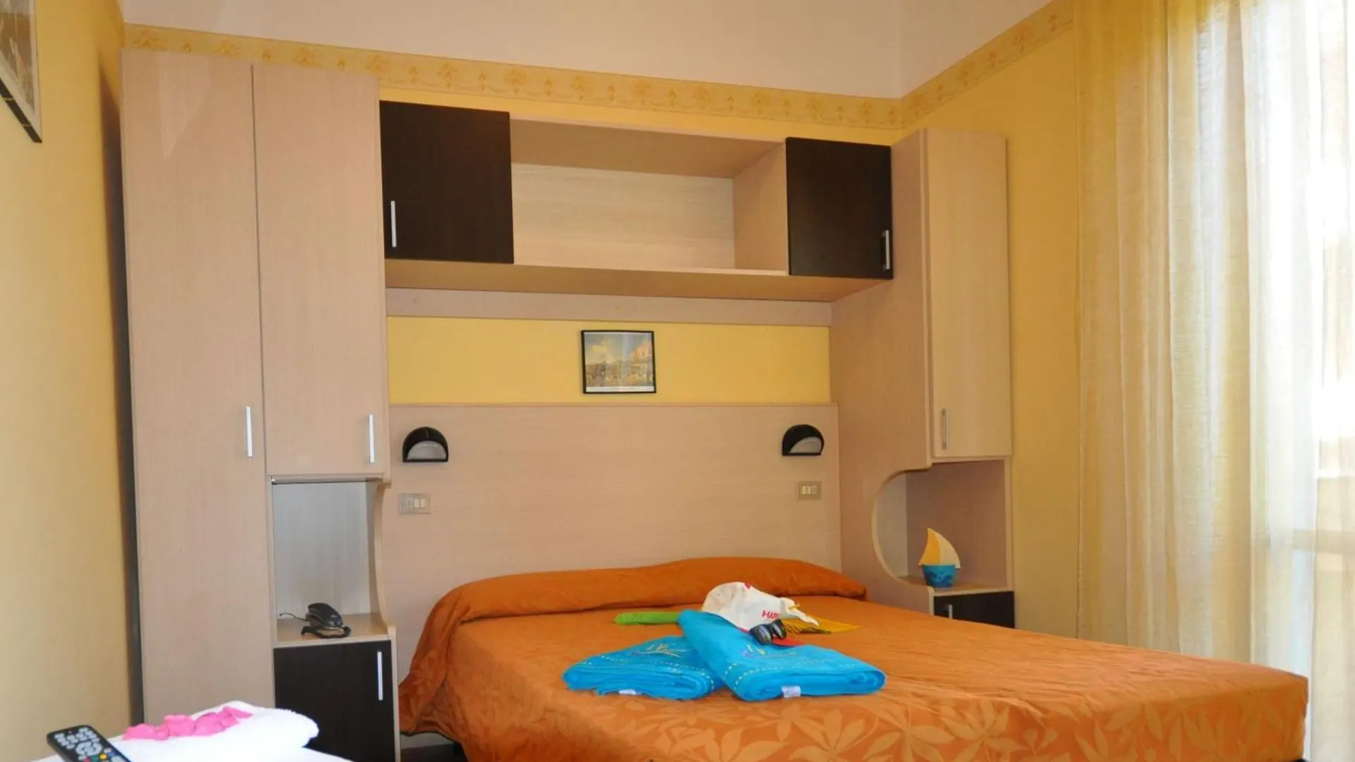Hotel Festival ريميني