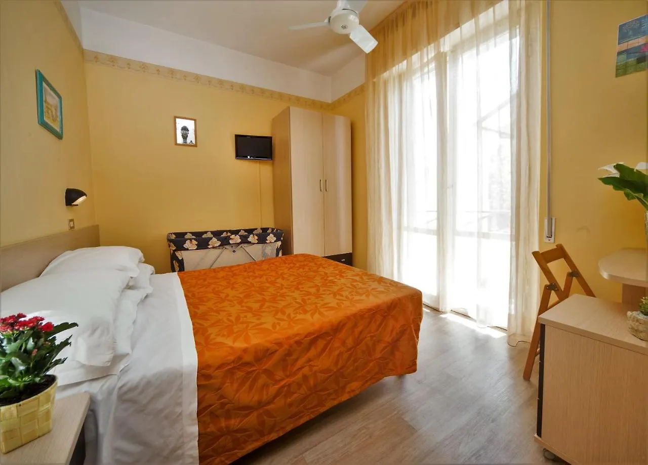 Hotel Festival ريميني